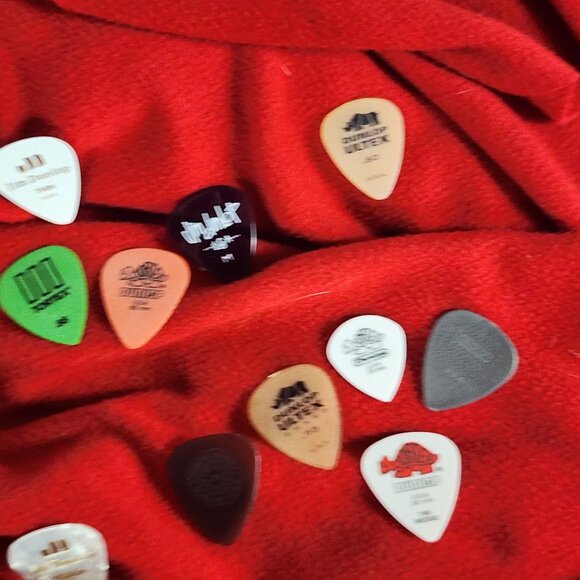 Dunlop Guitar/Electric Guitar 17pc Ultex Tortex Nylon Prime Tone Guitar Picks - Picture 11 of 16